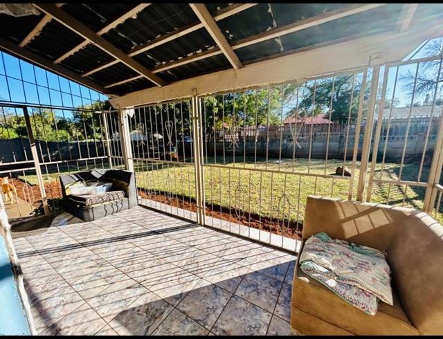 3 BEDROOM HOUSE FOR SALE IN VANDERBIJLPARK CW 2